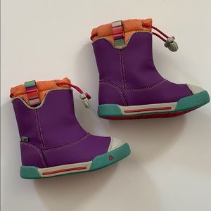 Purple Keen Rainproof Snow Boots Toddler Size 8